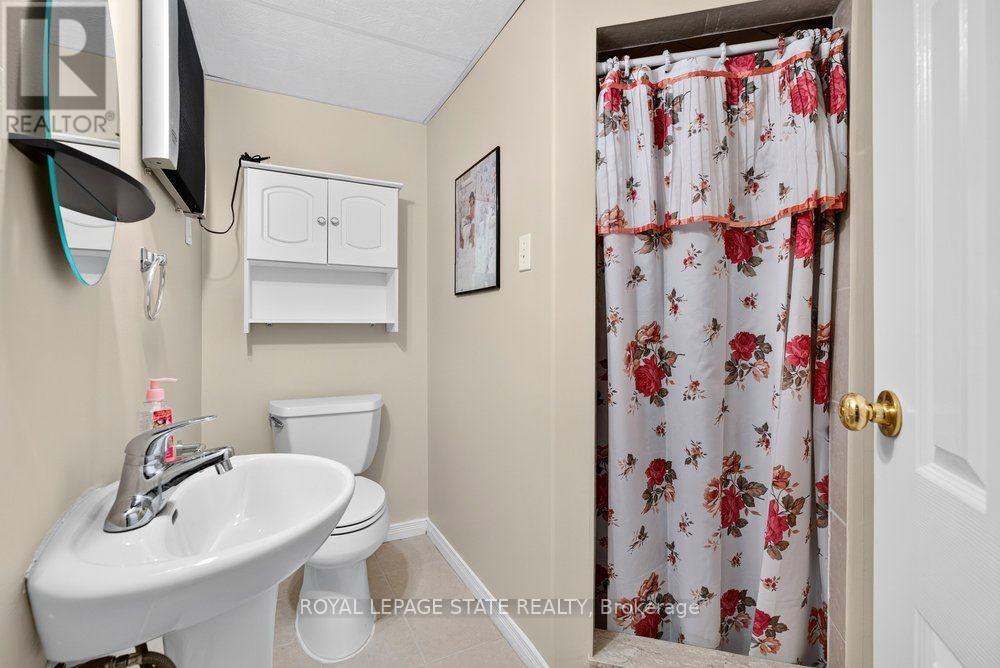 272 Gatestone Drive Property Photo 43