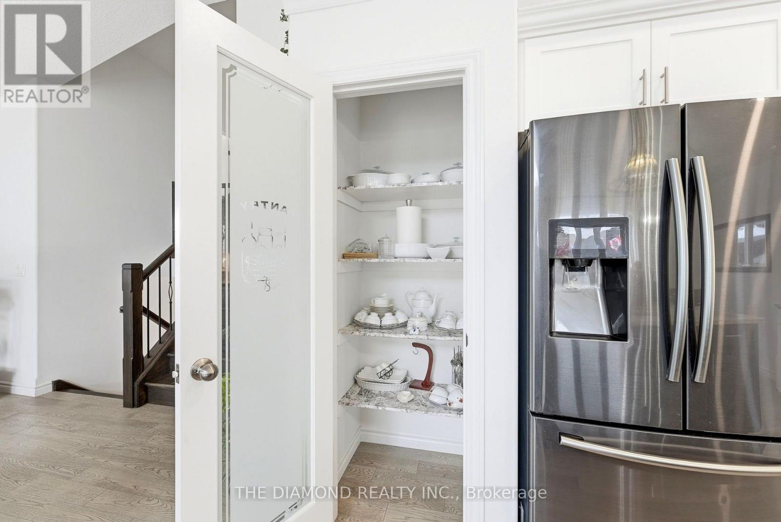 86 Curtis Street Property Photo 15