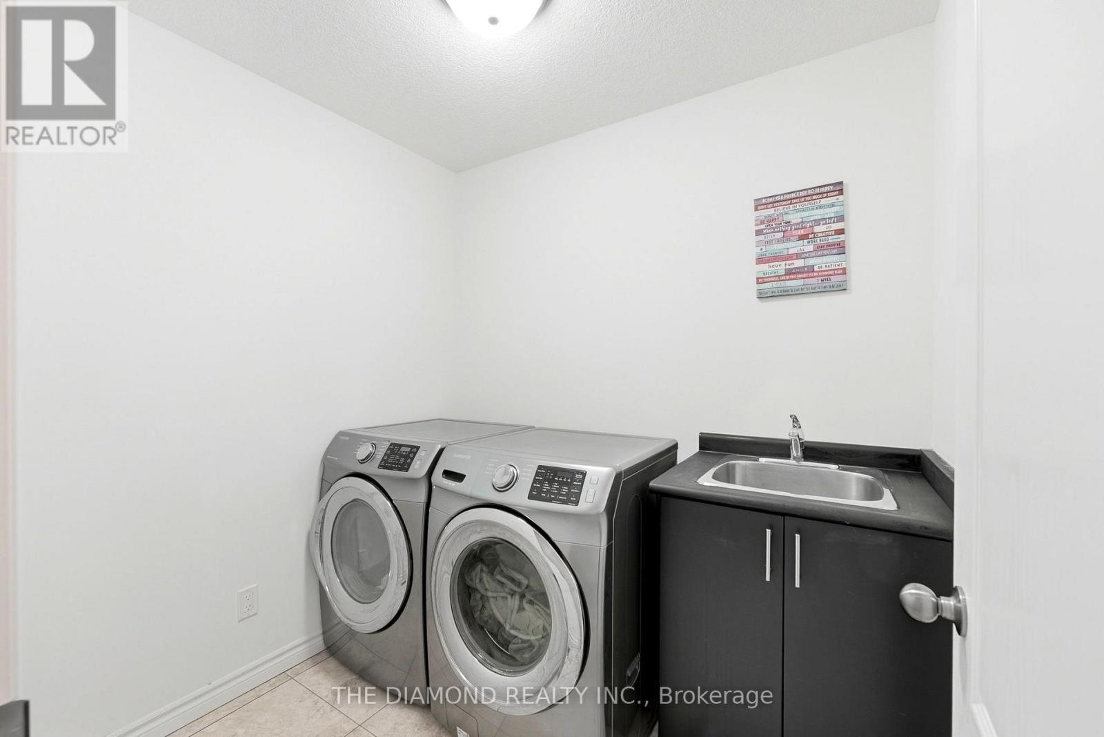 86 Curtis Street Property Photo 18