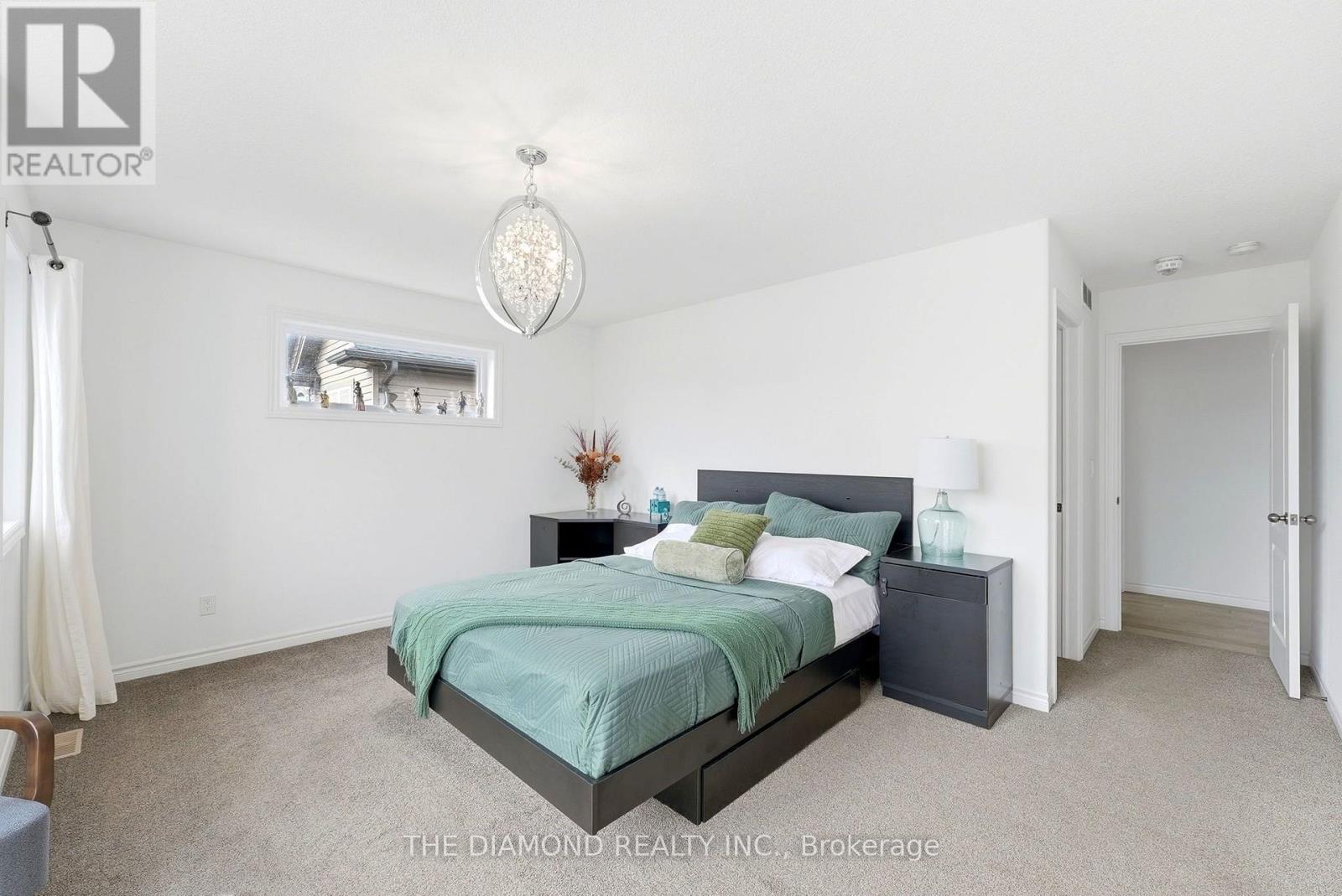 86 Curtis Street Property Photo 21