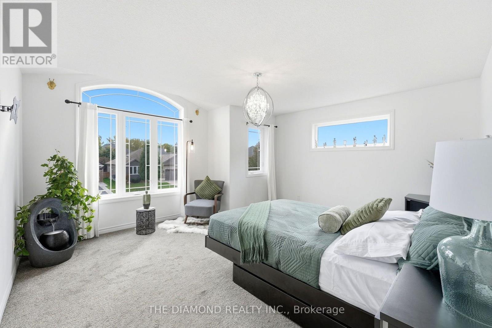 86 Curtis Street Property Photo 22