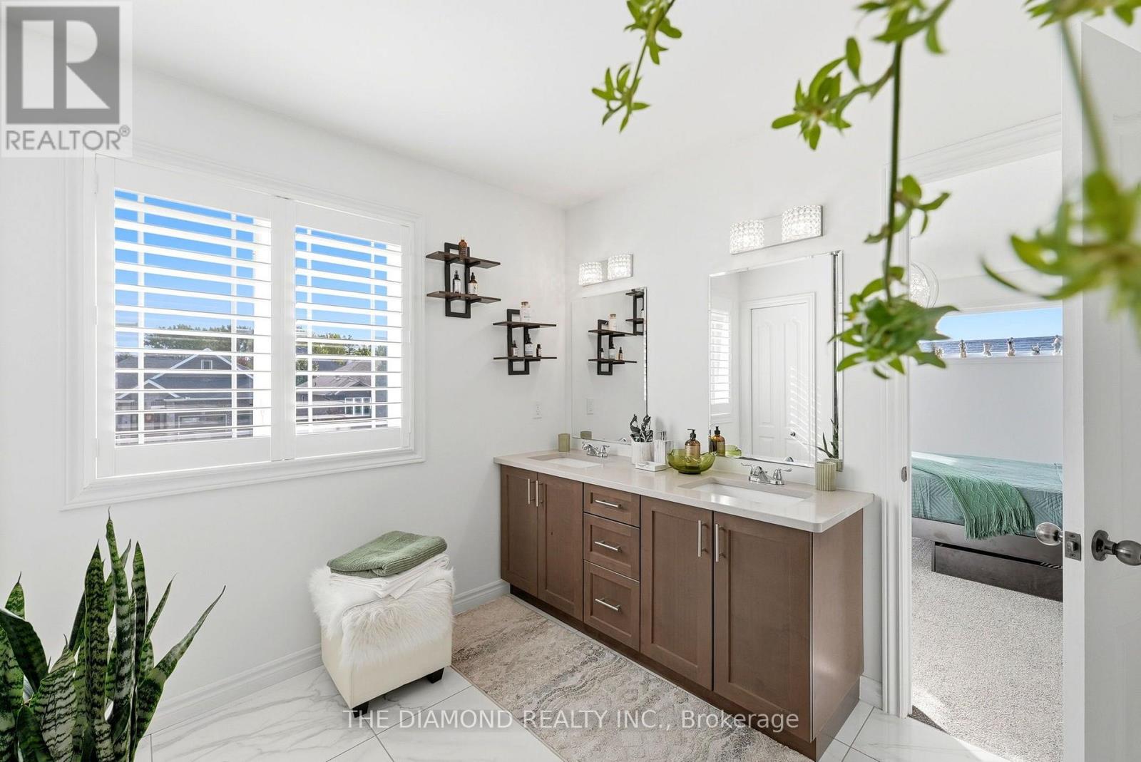 86 Curtis Street Property Photo 25