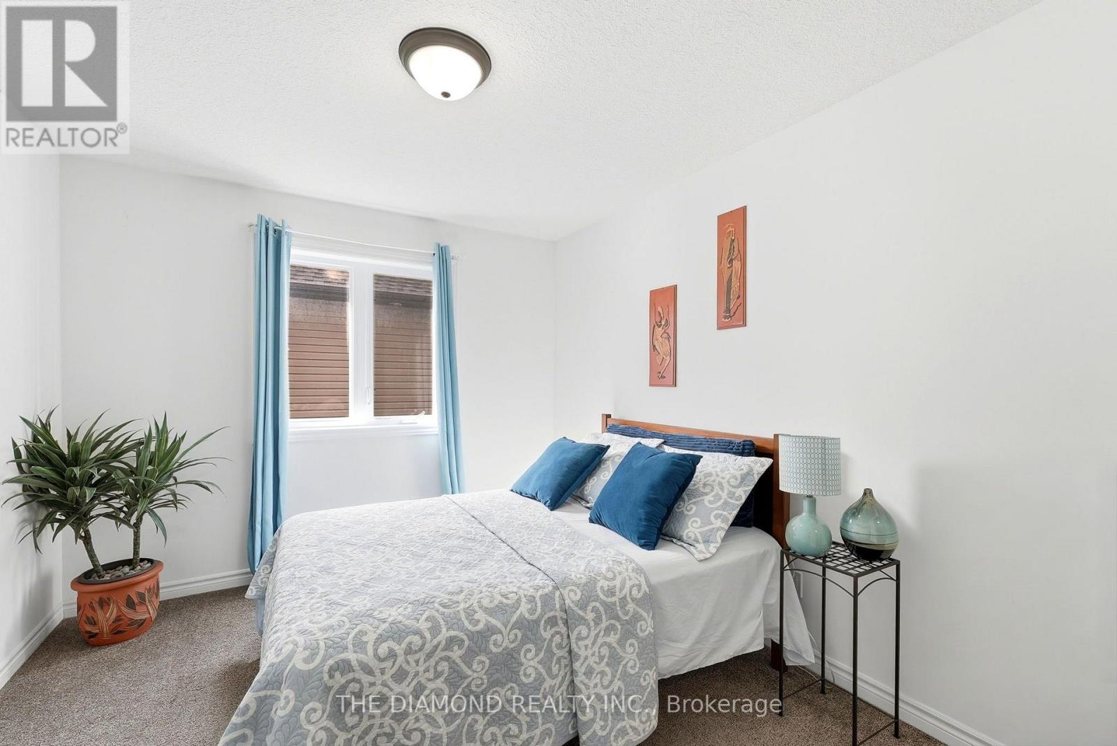 86 Curtis Street Property Photo 27