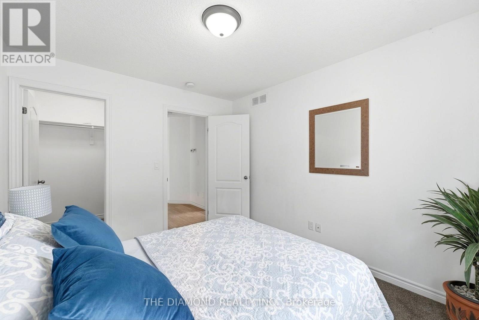86 Curtis Street Property Photo 29