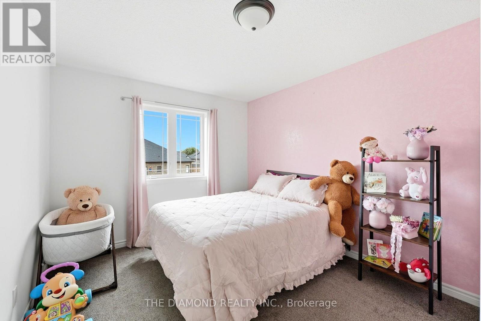 86 Curtis Street Property Photo 31