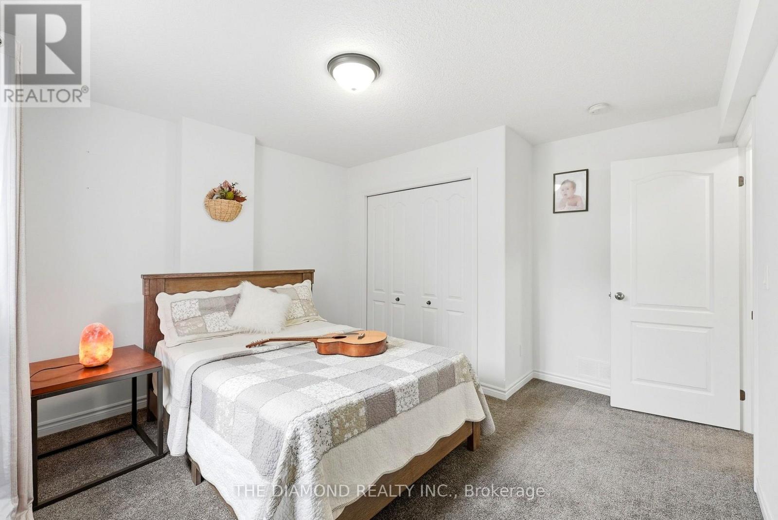 86 Curtis Street Property Photo 37