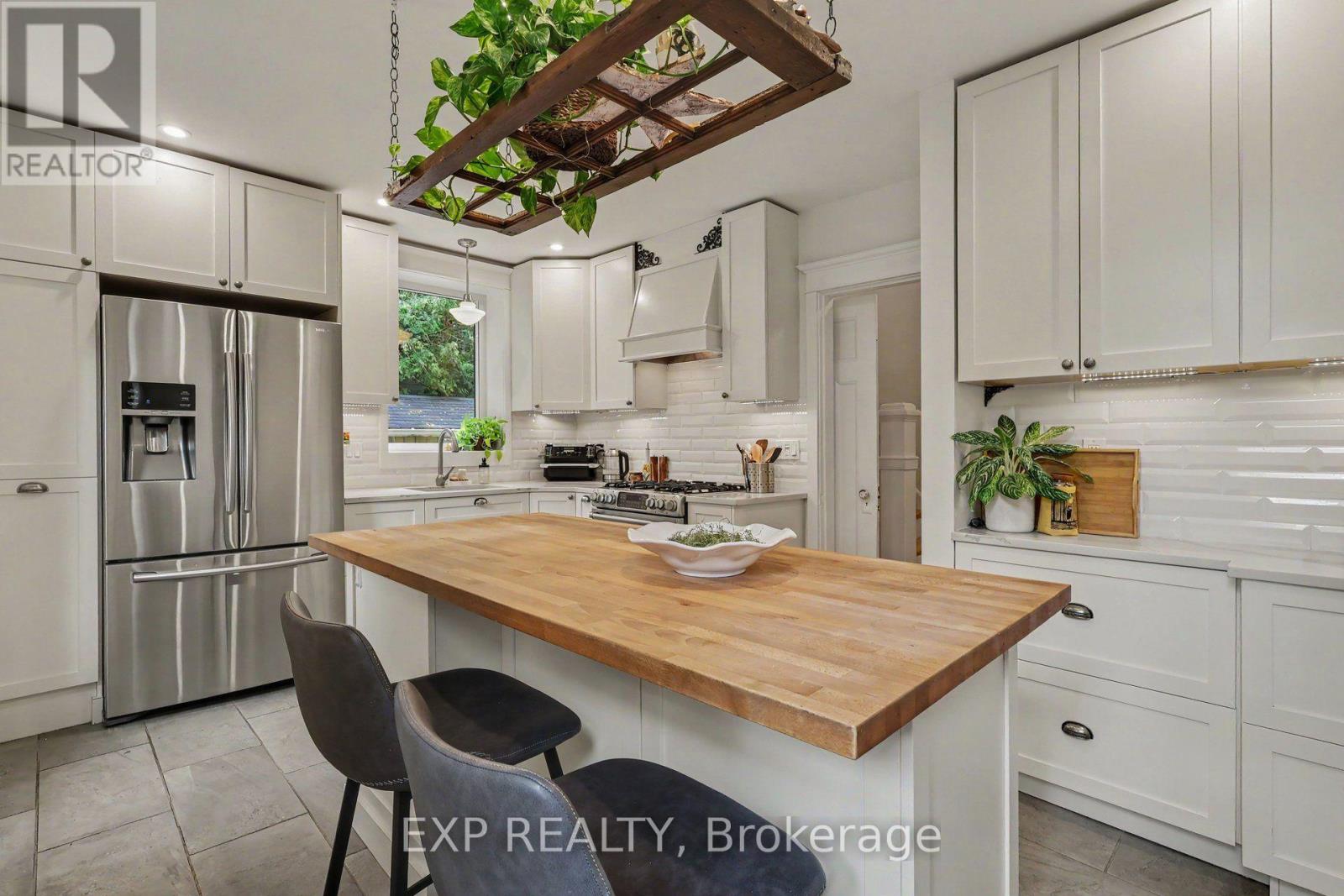 77 Mill Street Property Photo 8