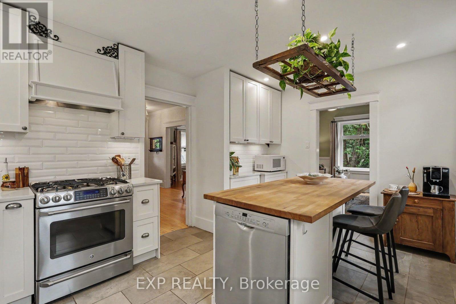 77 Mill Street Property Photo 10