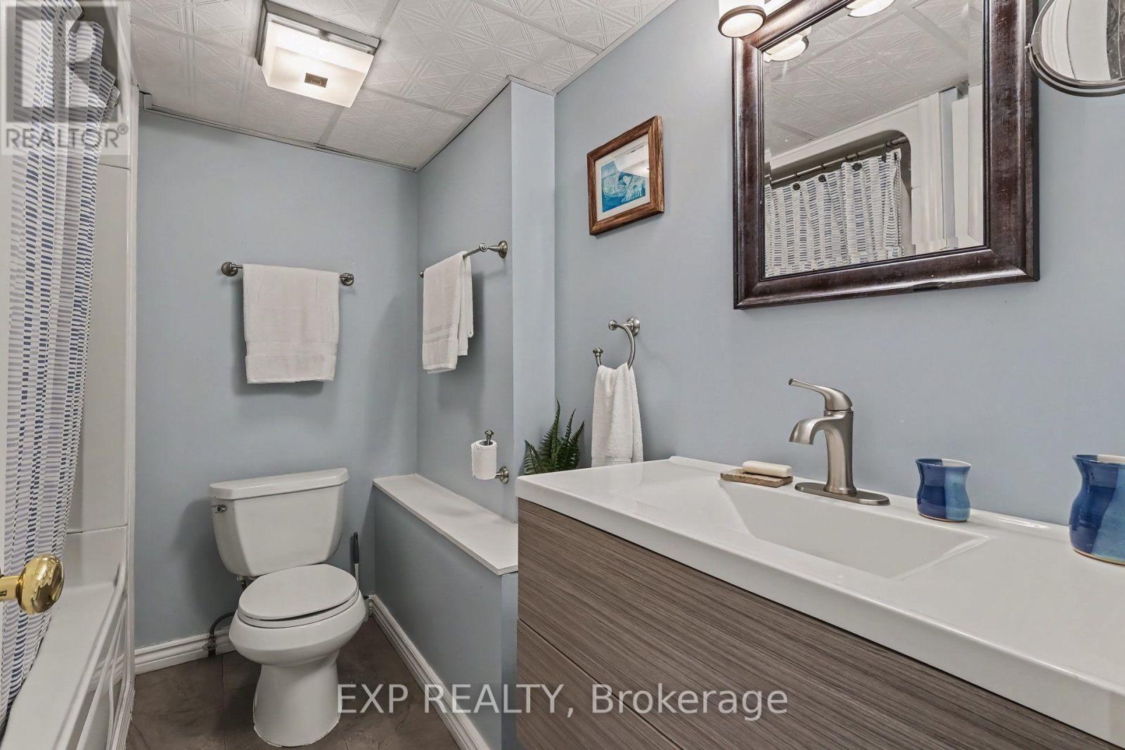 77 Mill Street Property Photo 22