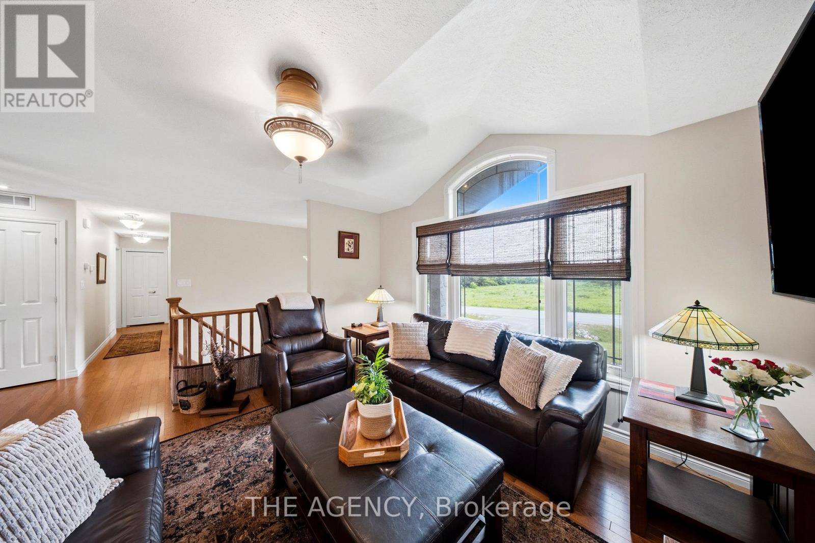 206 Meredith Way Property Photo 17