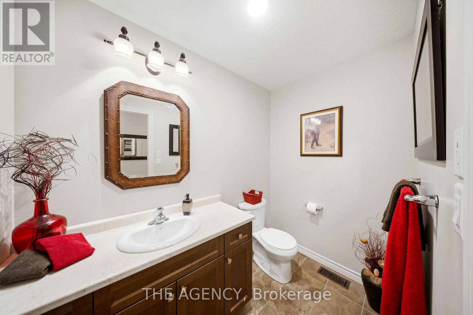 206 Meredith Way Property Photo 20
