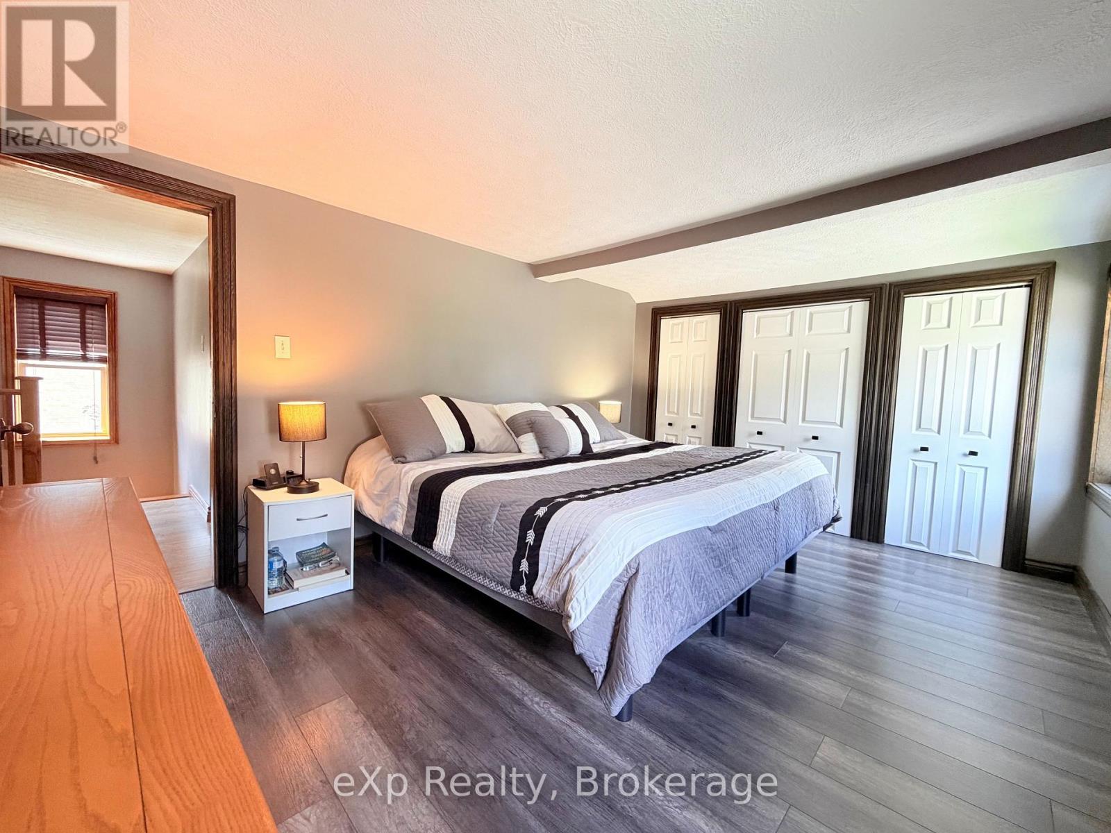 503 Yonge Street S Property Photo 18