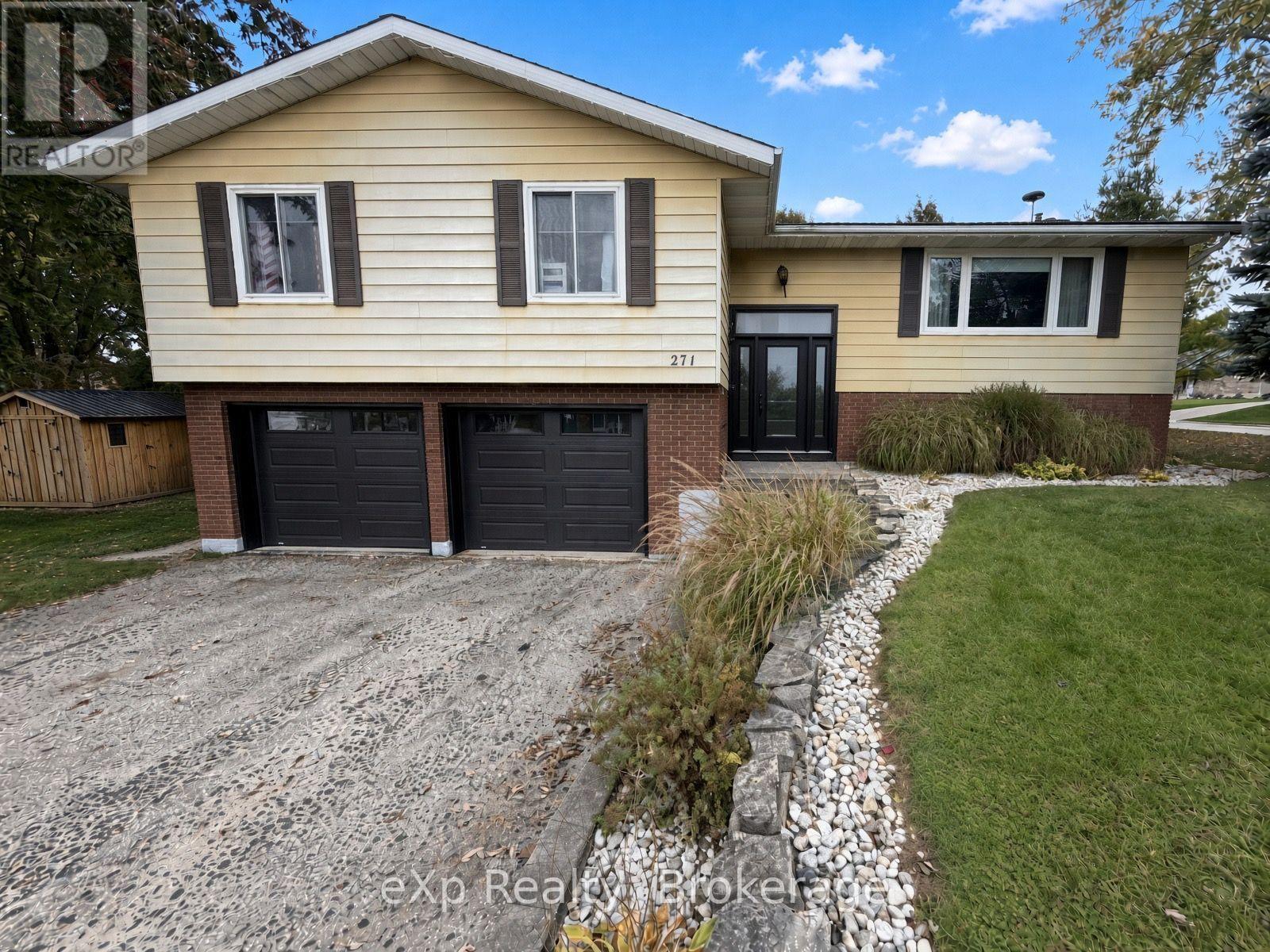 271 Thomas Street Property Photo 1