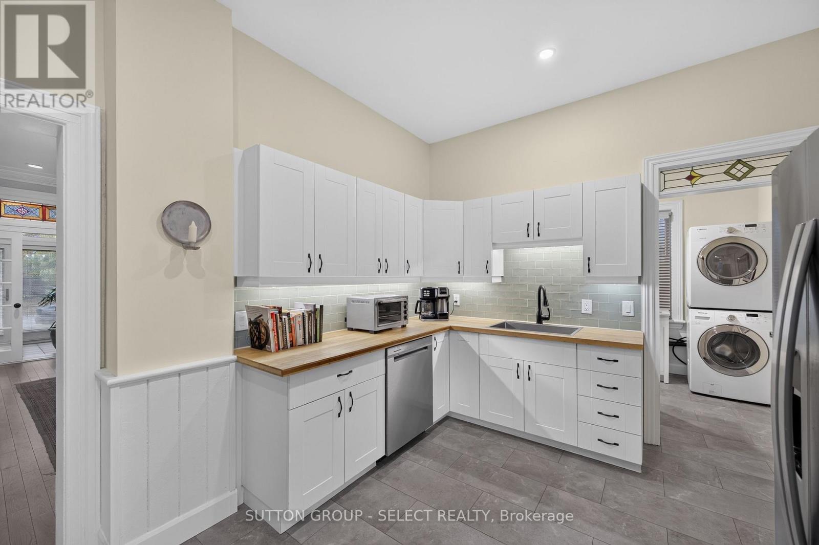 512 Piccadilly Street Property Photo 9