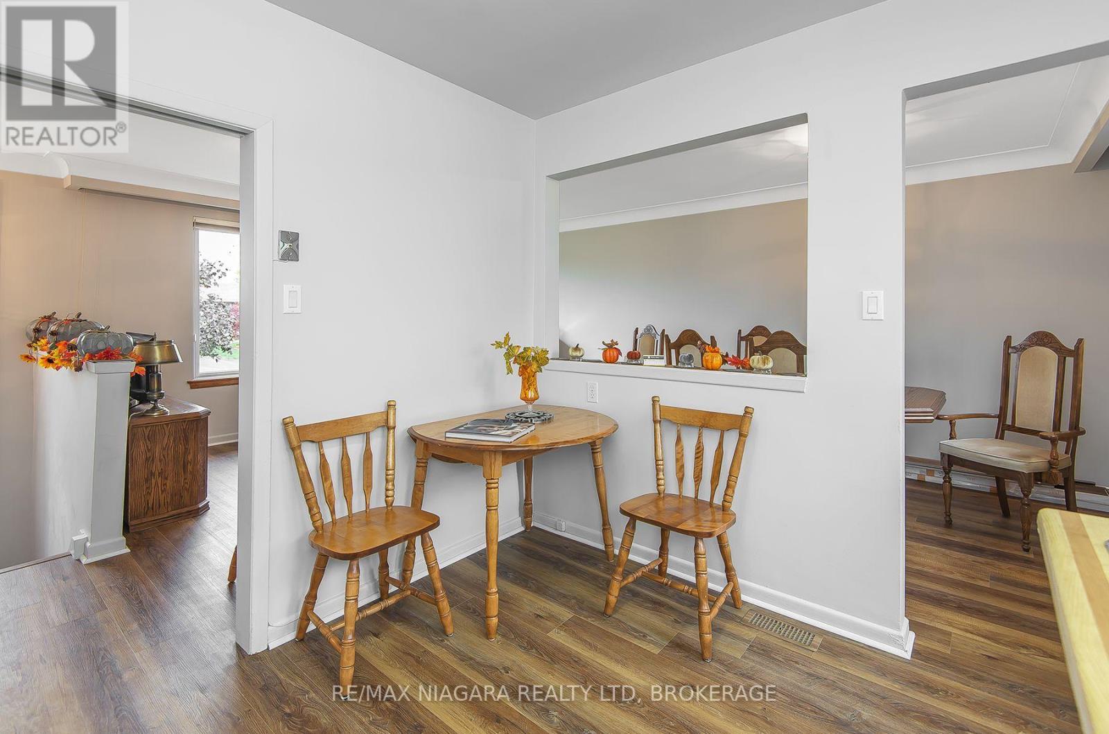 10 First Avenue Property Photo 14