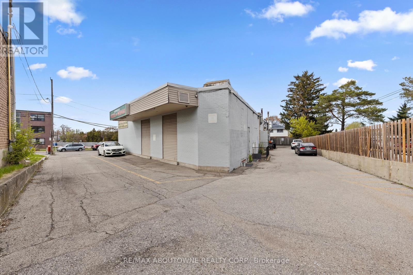 125 Gailmont Drive Property Photo 7