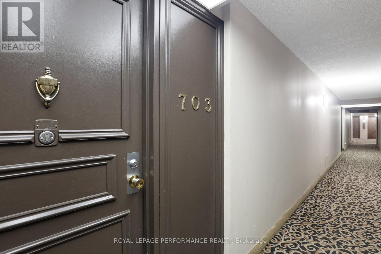 703 - 1081 Ambleside Drive Property Photo 5
