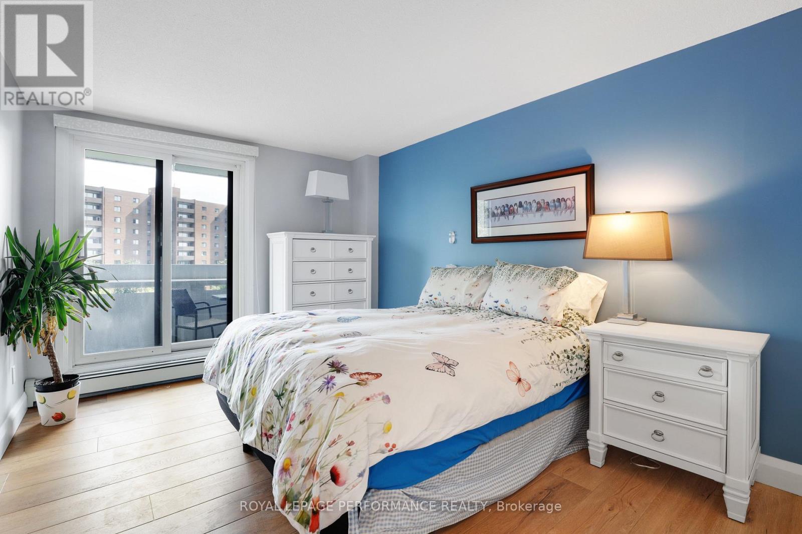 703 - 1081 Ambleside Drive Property Photo 21