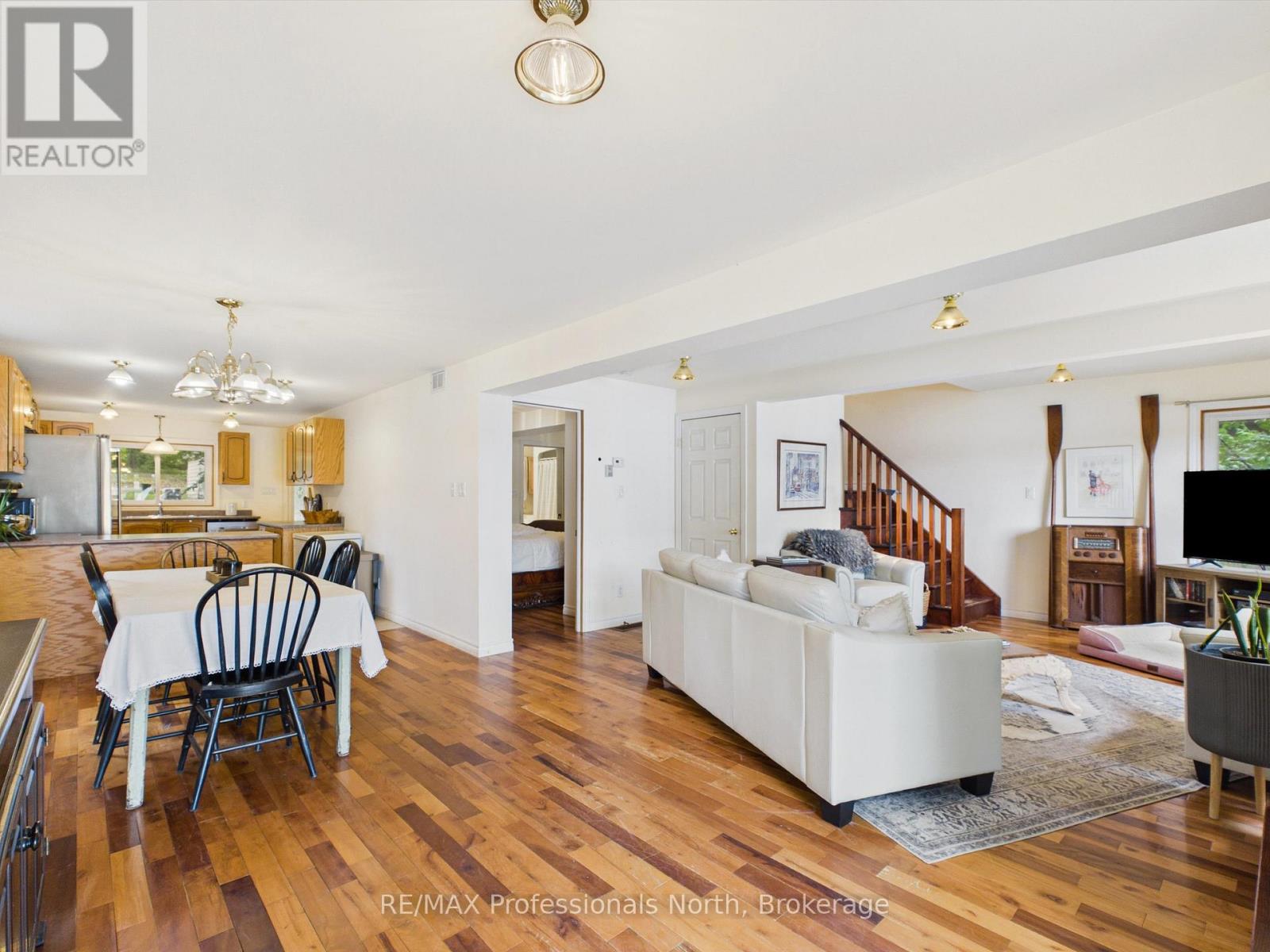1025 Section House Road Property Photo 9