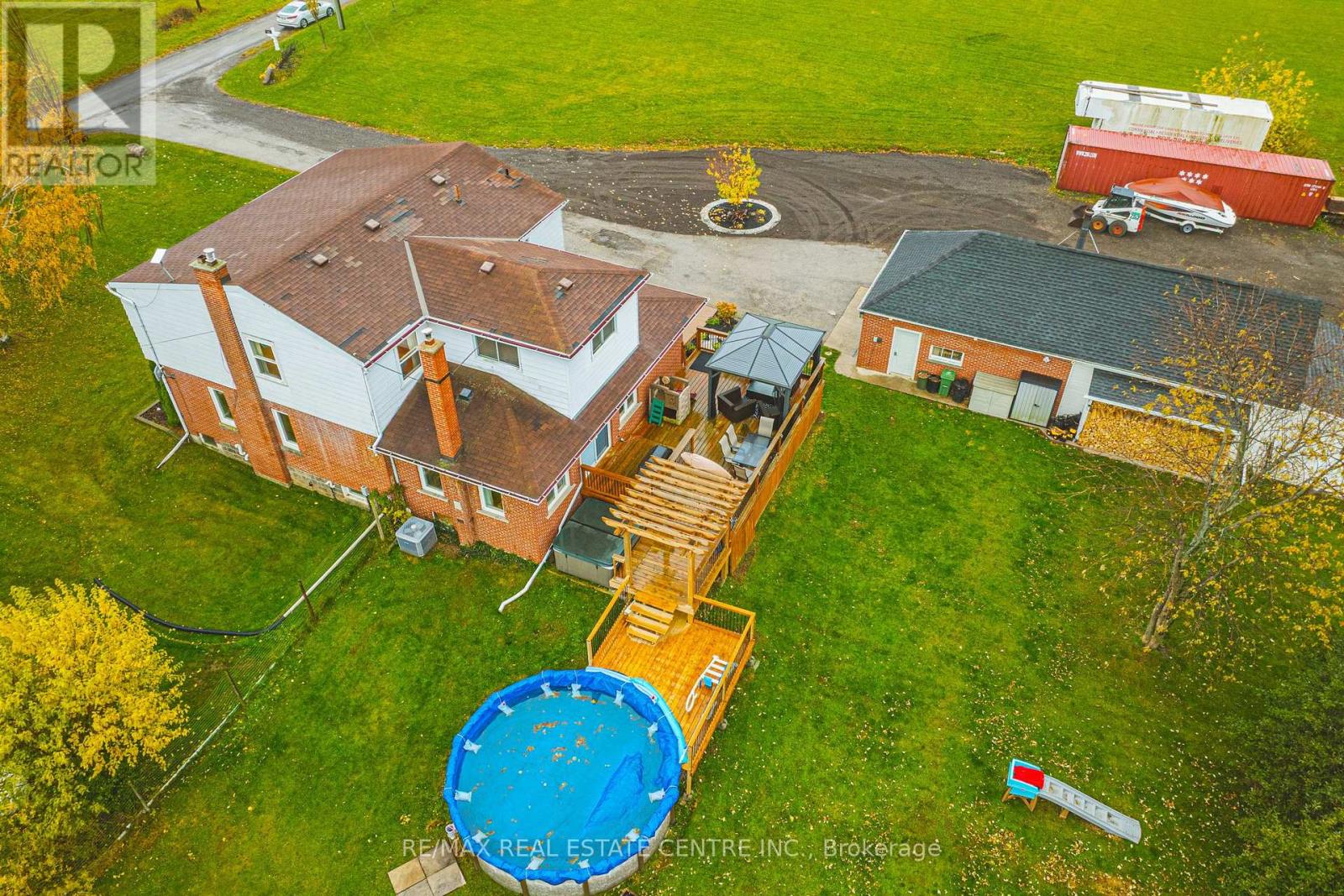 70 Webster Road Property Photo 4