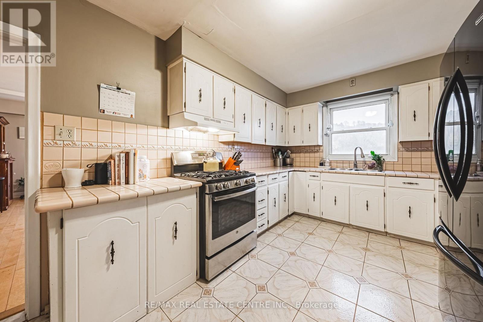 70 Webster Road Property Photo 12