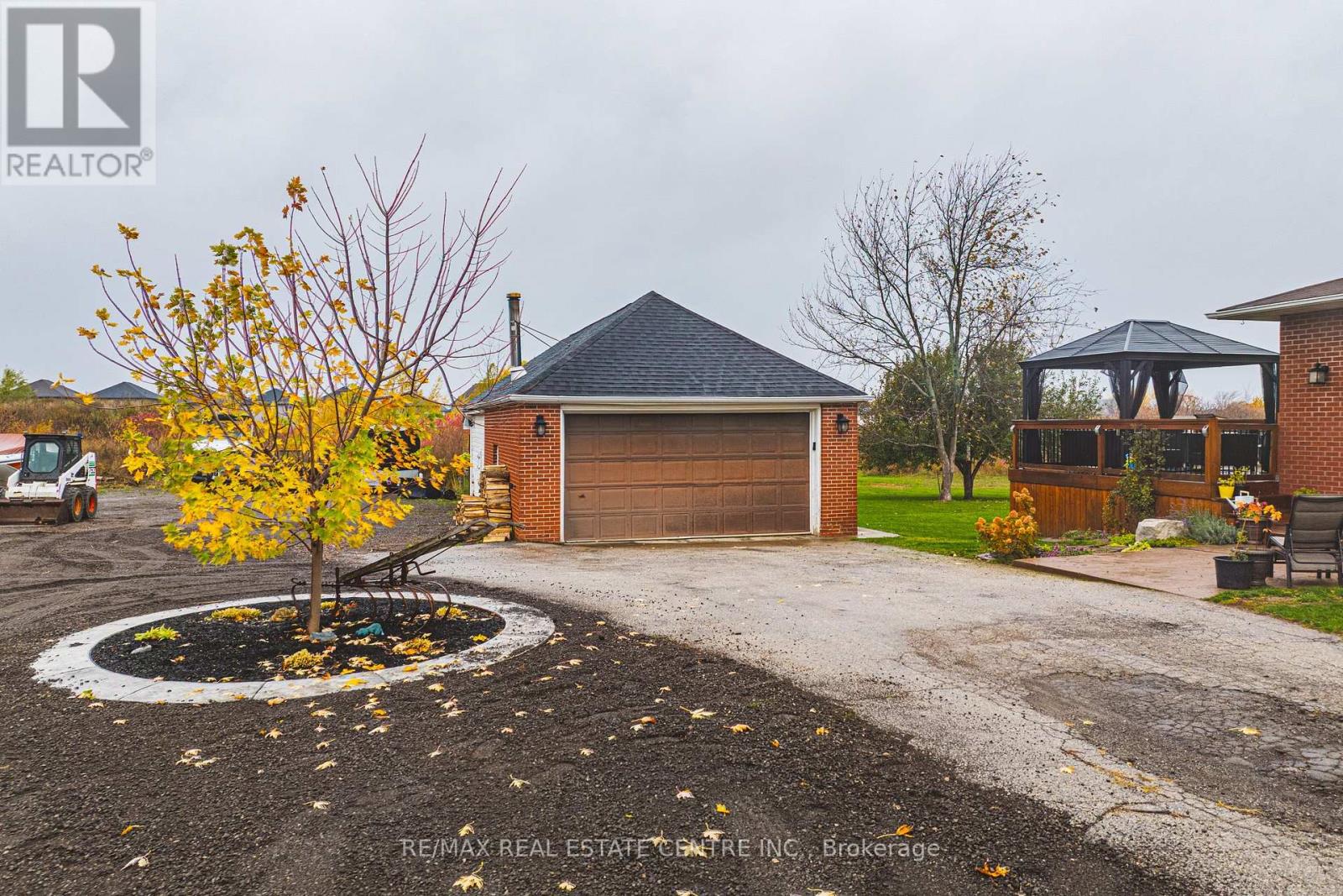 70 Webster Road Property Photo 13