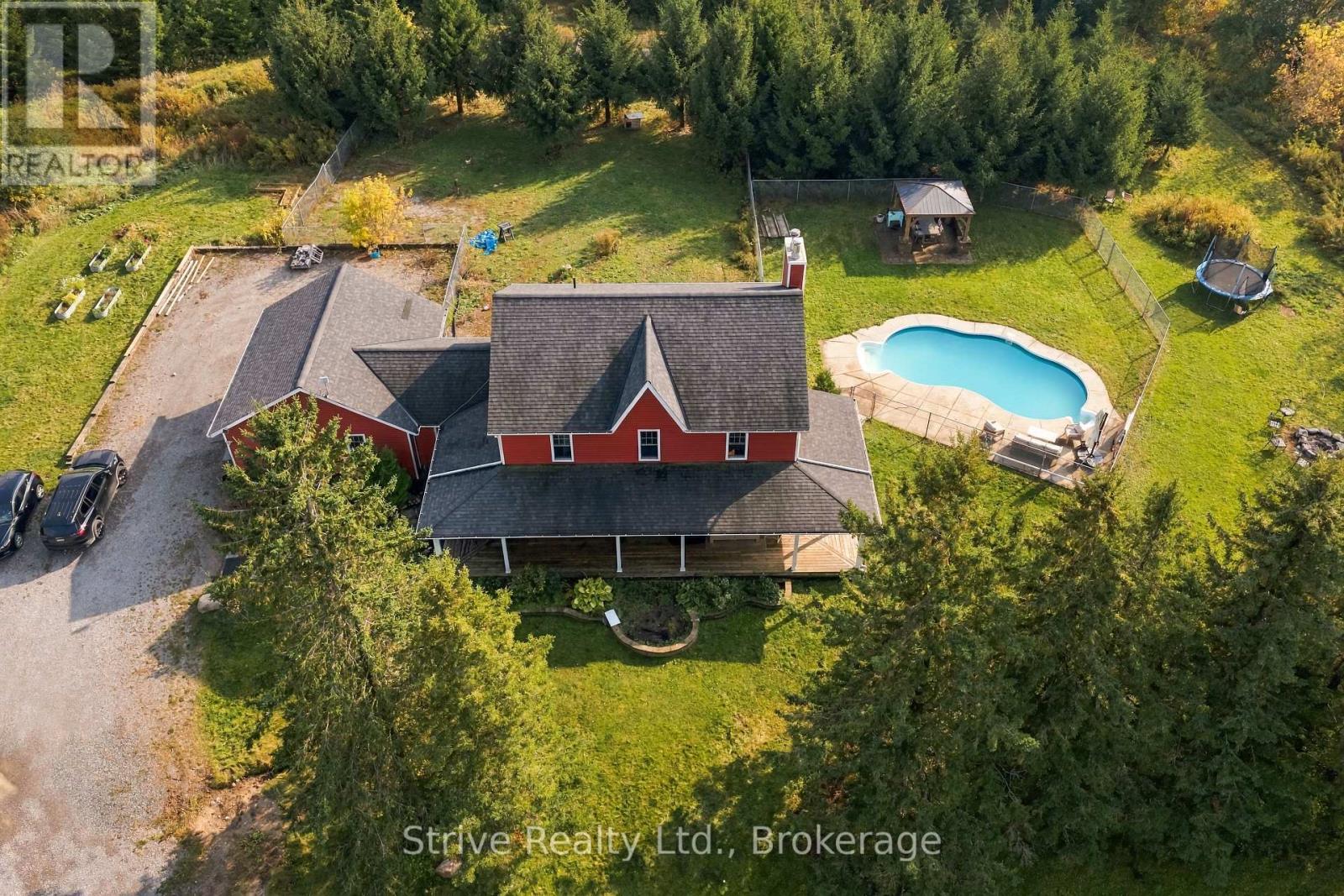 239 Fallis Line Property Photo 1