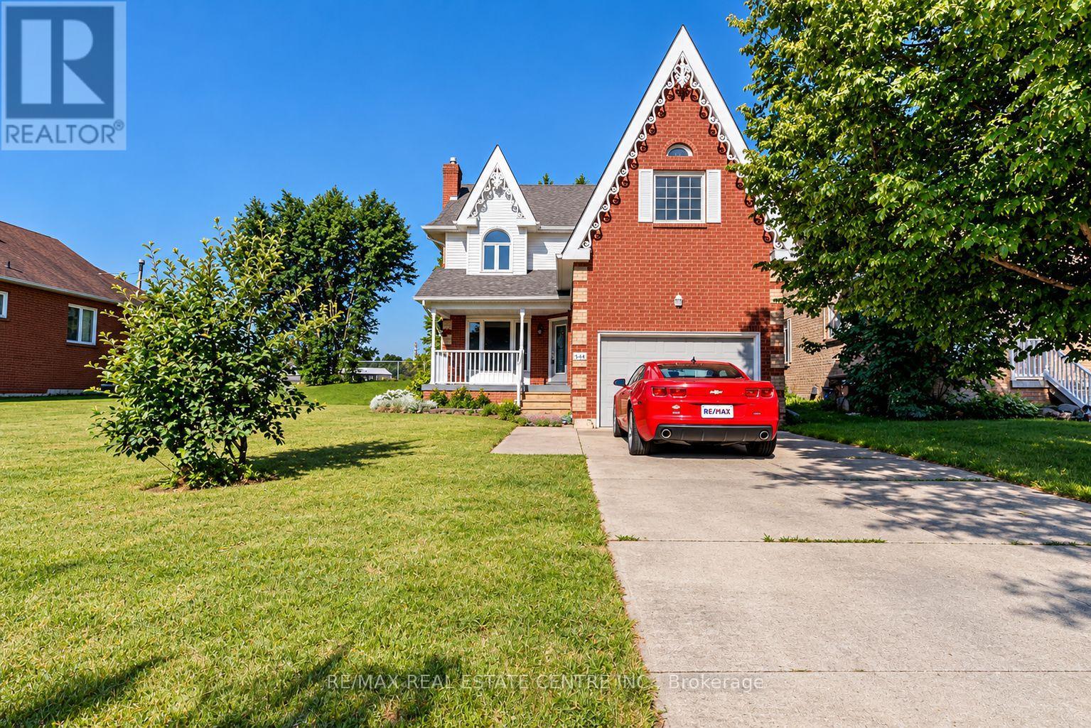 544 Park Avenue Property Photo 1