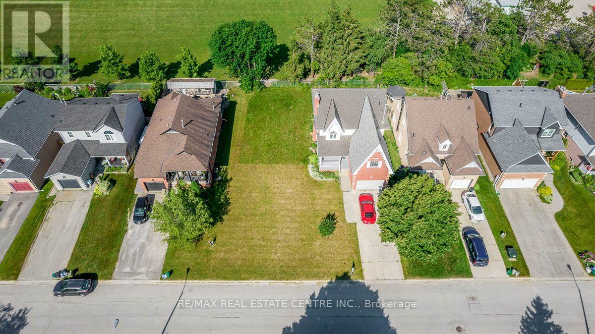 544 Park Avenue Property Photo 5