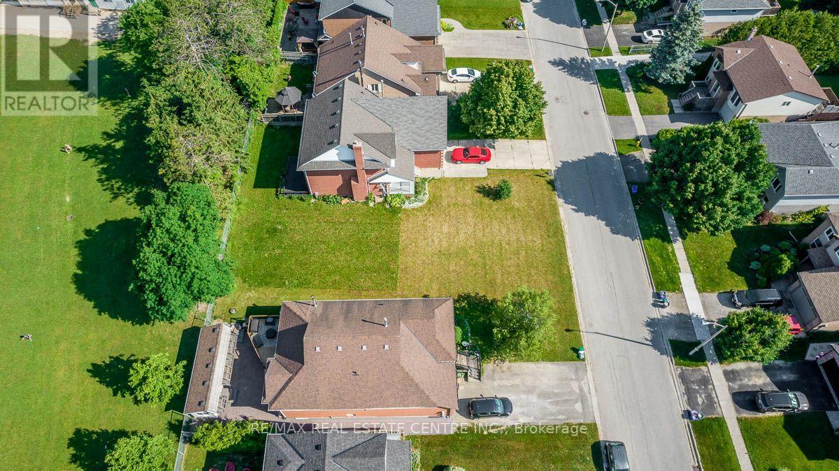 544 Park Avenue Property Photo 6