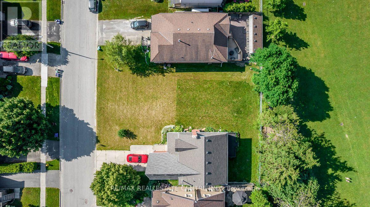 544 Park Avenue Property Photo 10