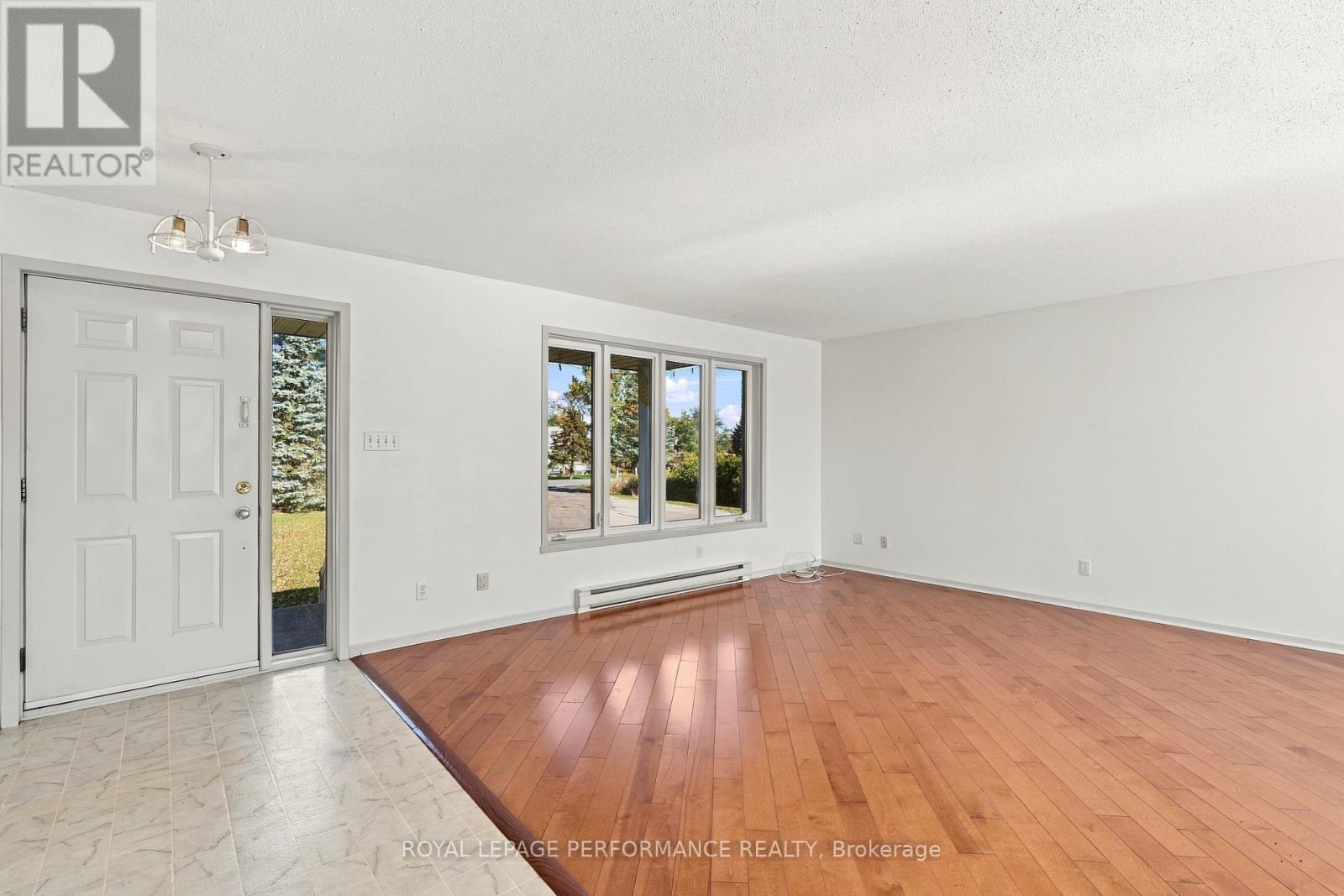 2761 Ritchance Road Property Photo 5