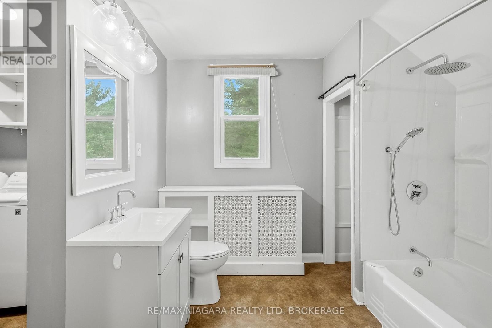 181 Chippawa Road Property Photo 36