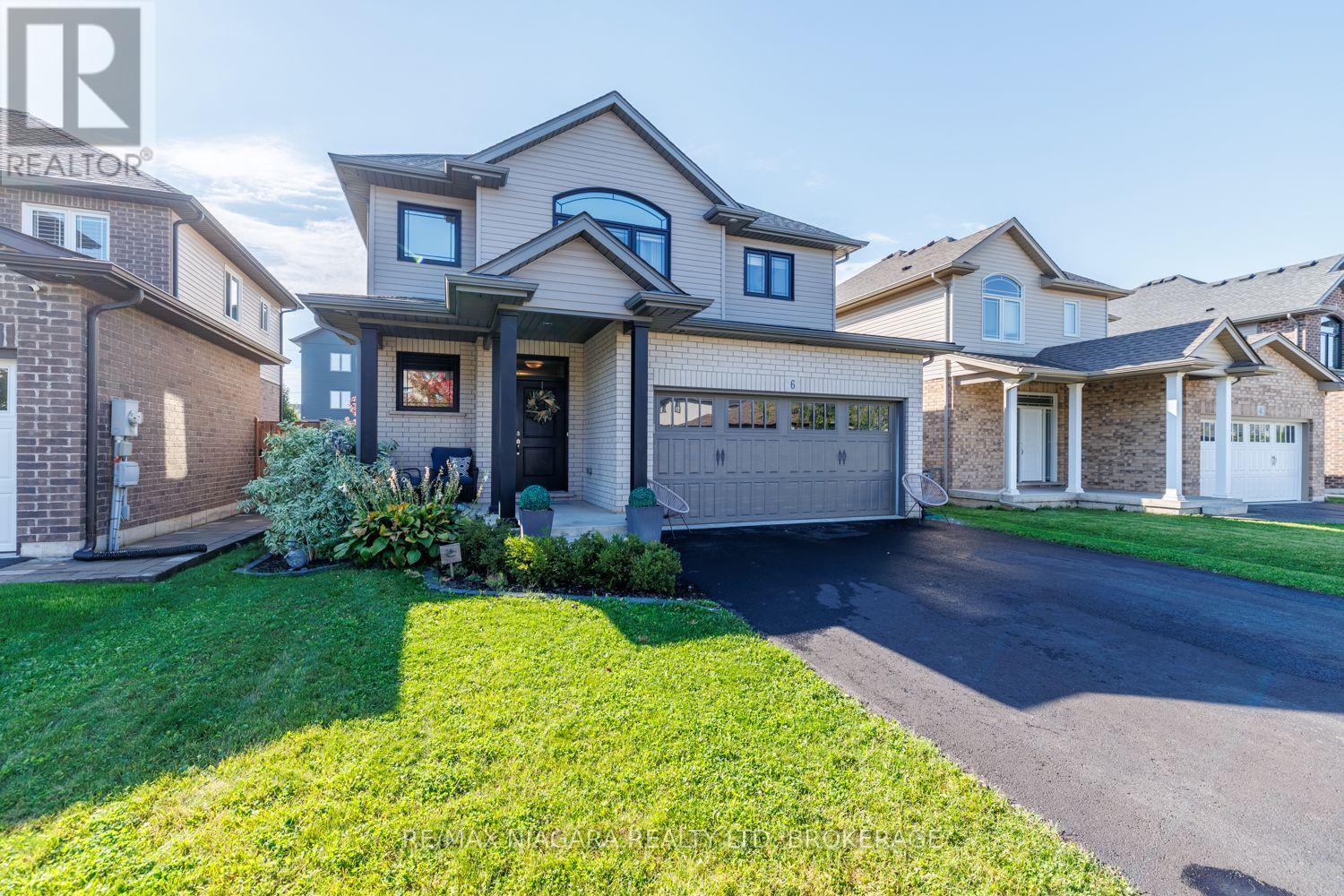 6 Bergenstein Crescent Property Photo 1