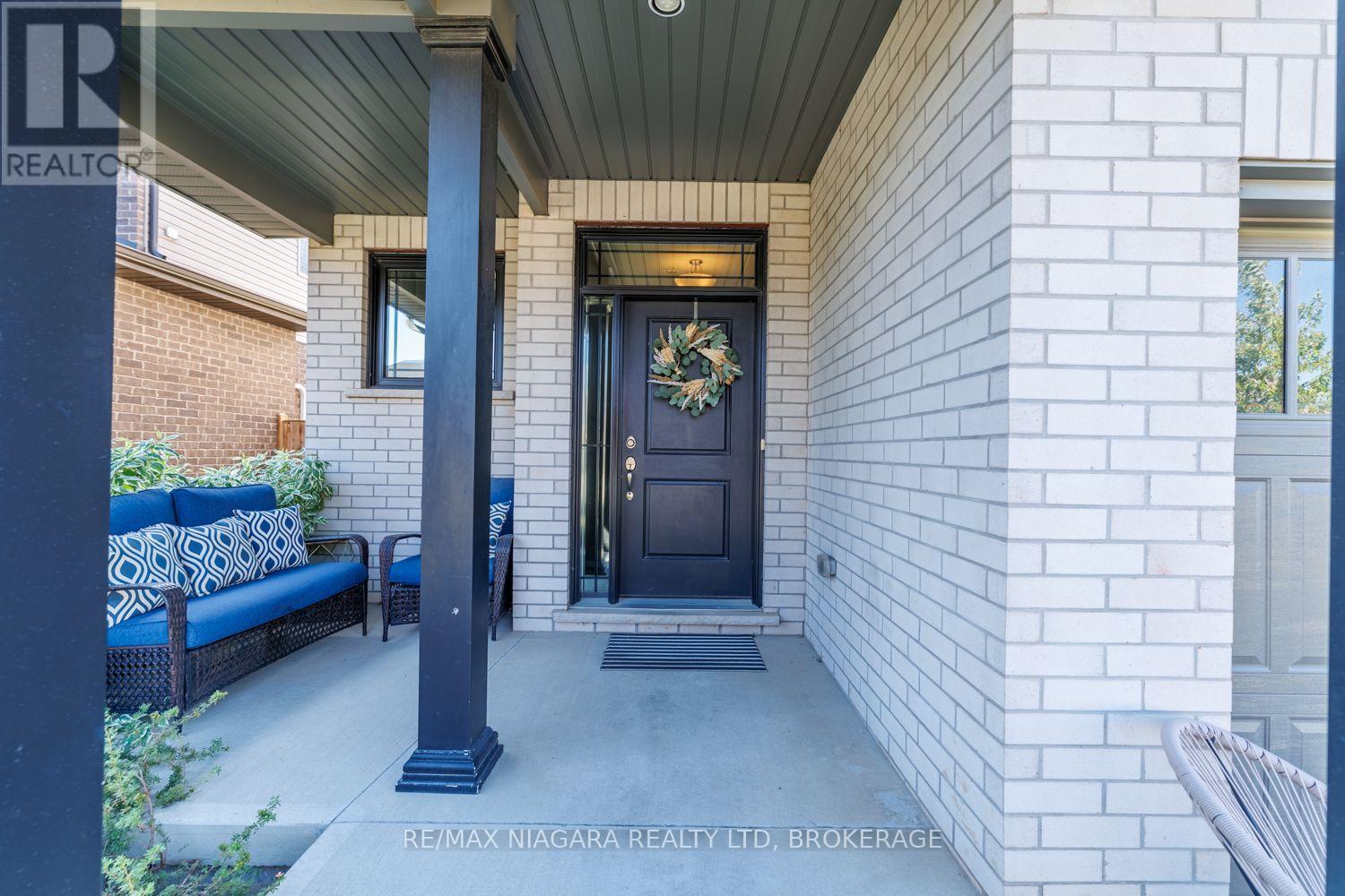 6 Bergenstein Crescent Property Photo 5