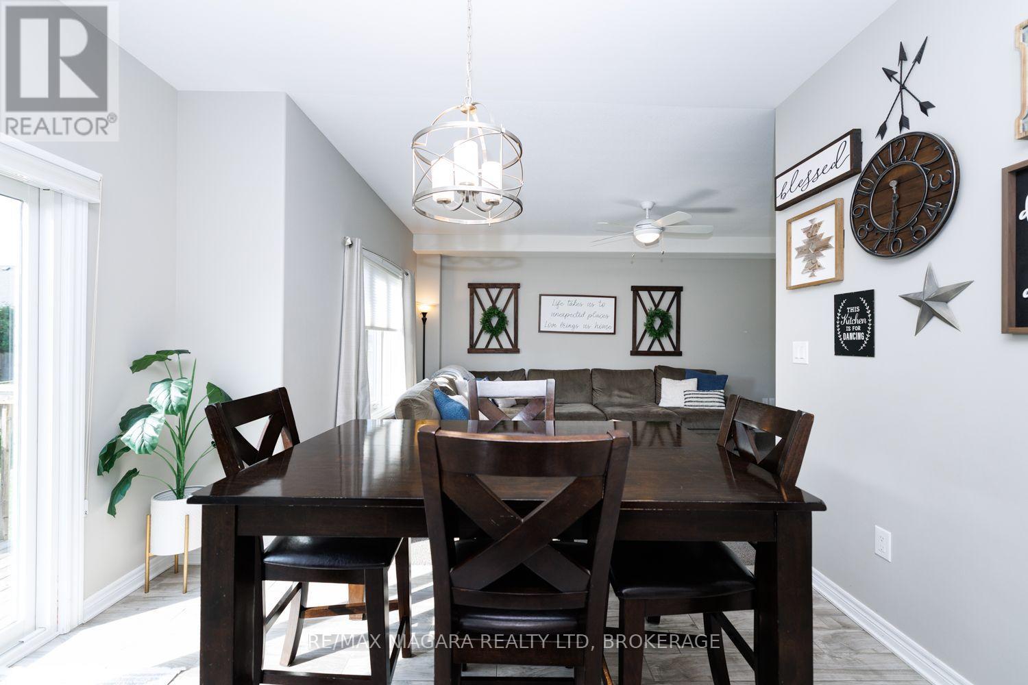 6 Bergenstein Crescent Property Photo 12
