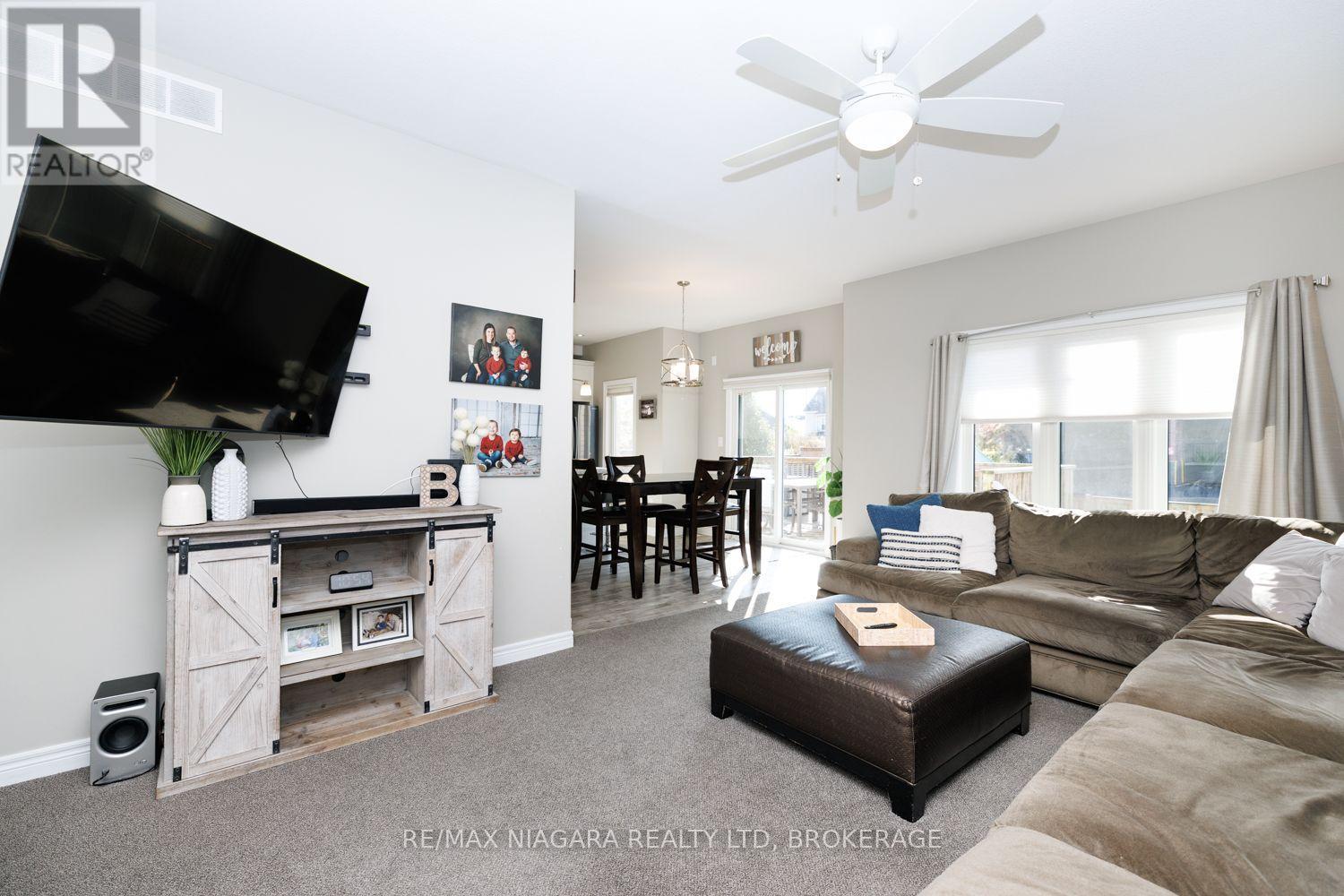 6 Bergenstein Crescent Property Photo 15