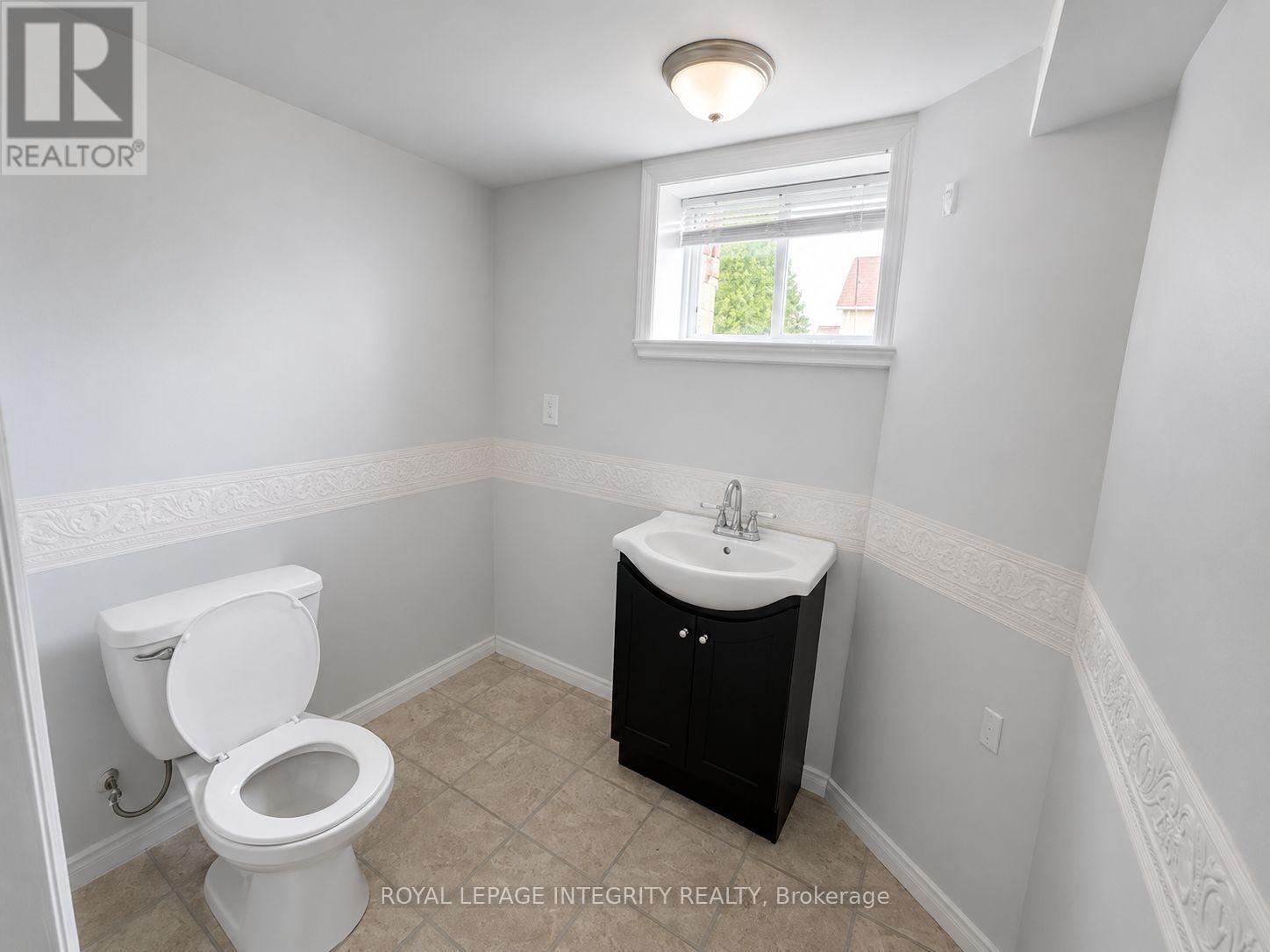 607 12th Street E Property Photo 13
