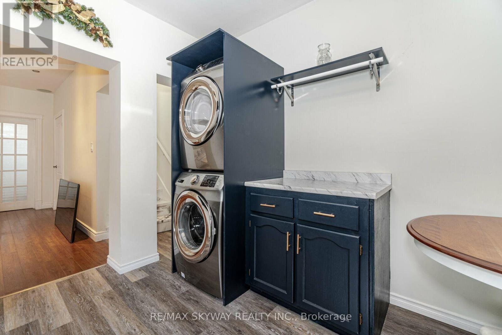 242 East Avenue N Property Photo 14