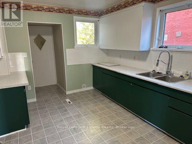 41 Machar Avenue Property Photo 18