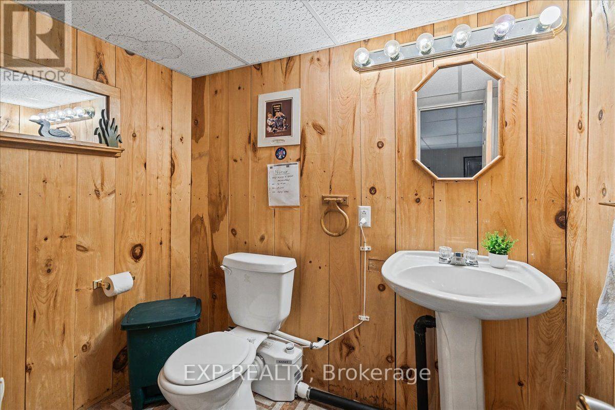 56 Gilmour Point Road Property Photo 32