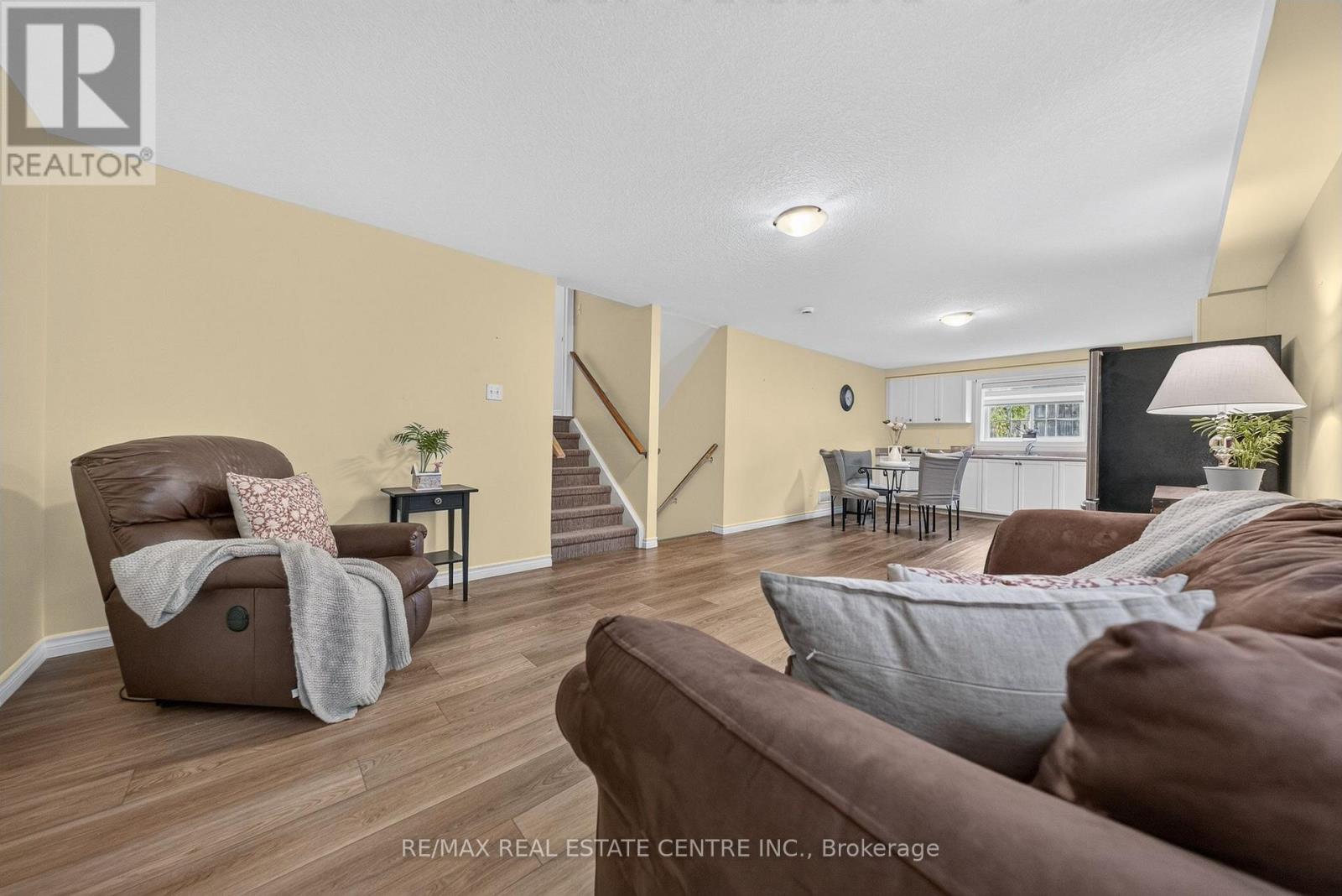60 Wagler Avenue Property Photo 26