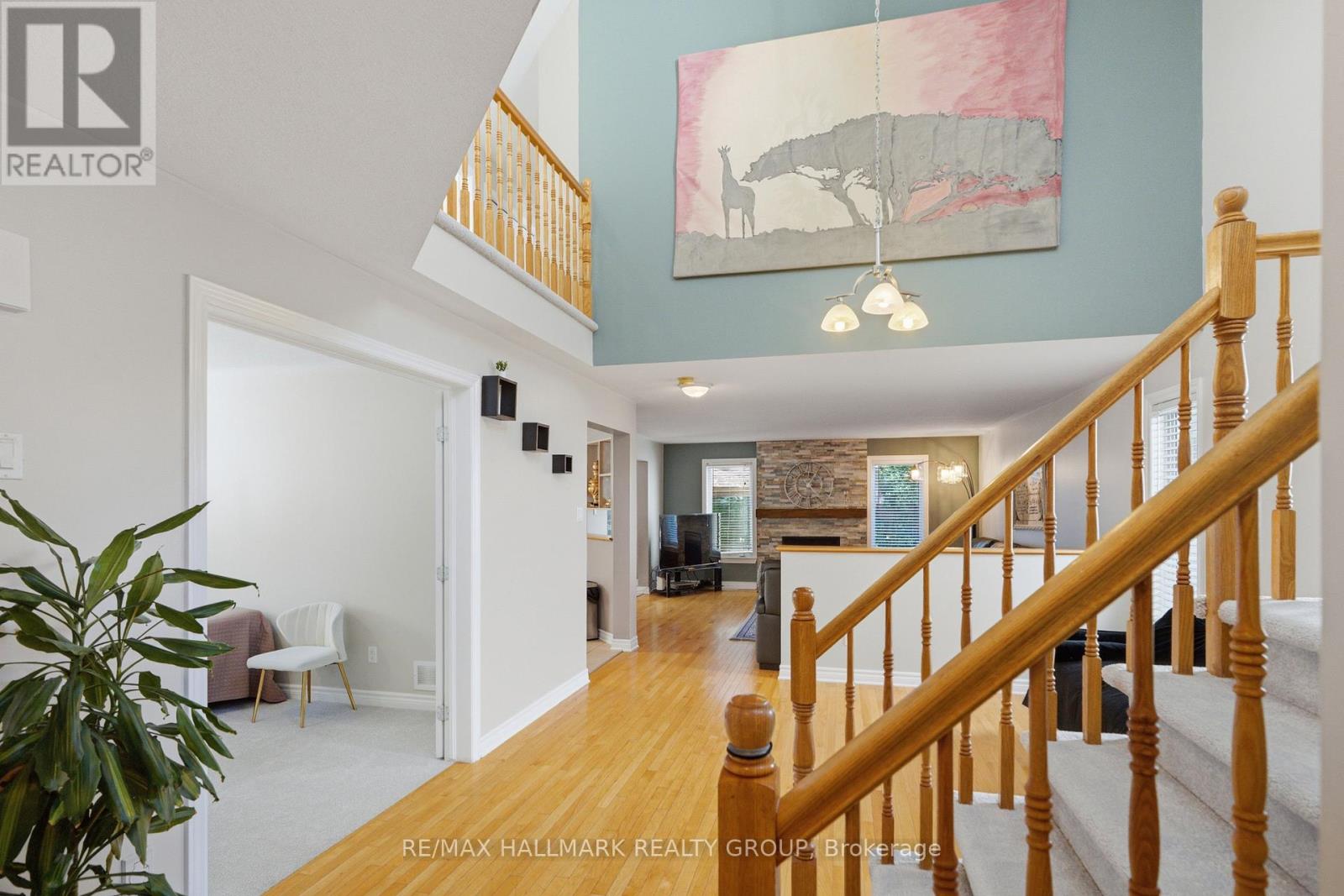 800 Long Point Circle Property Photo 7
