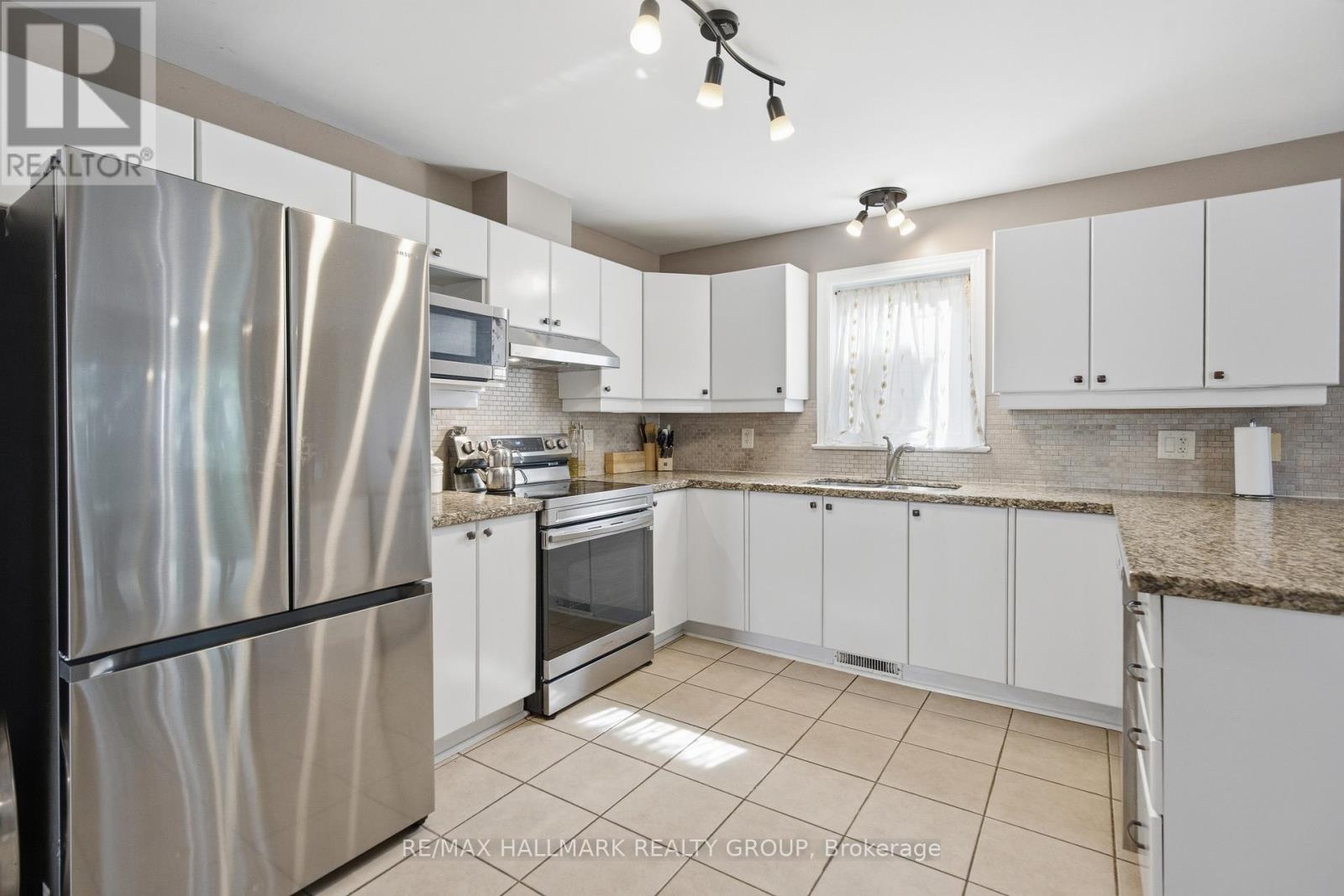 800 Long Point Circle Property Photo 19