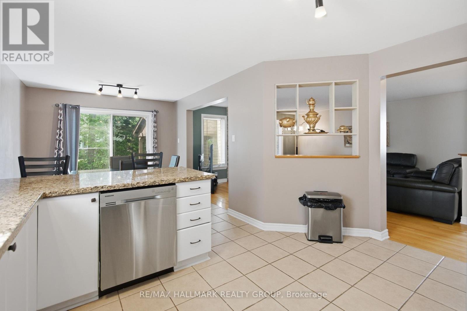 800 Long Point Circle Property Photo 22