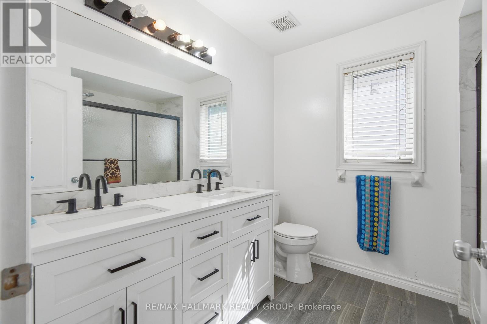 800 Long Point Circle Property Photo 33