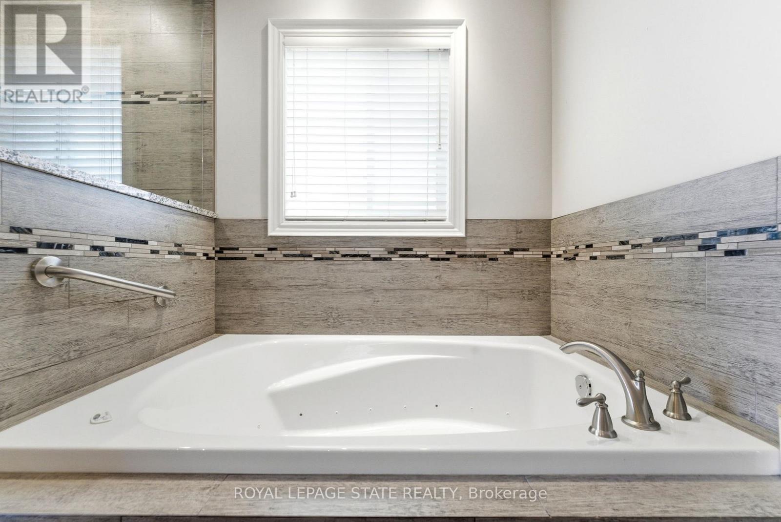 85 Hillcroft Drive Property Photo 35