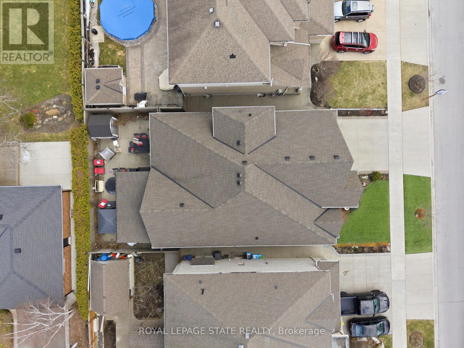 85 Hillcroft Drive Property Photo 46