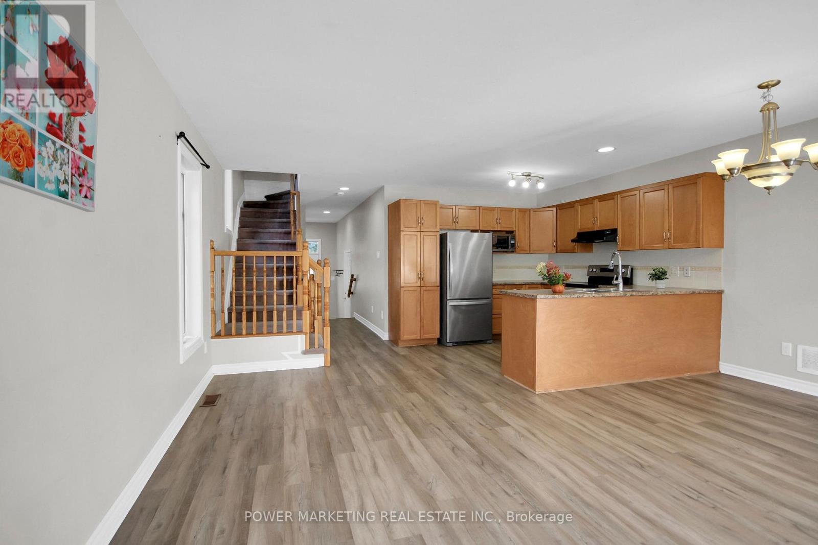 207 Hidden Meadow Avenue Property Photo 12