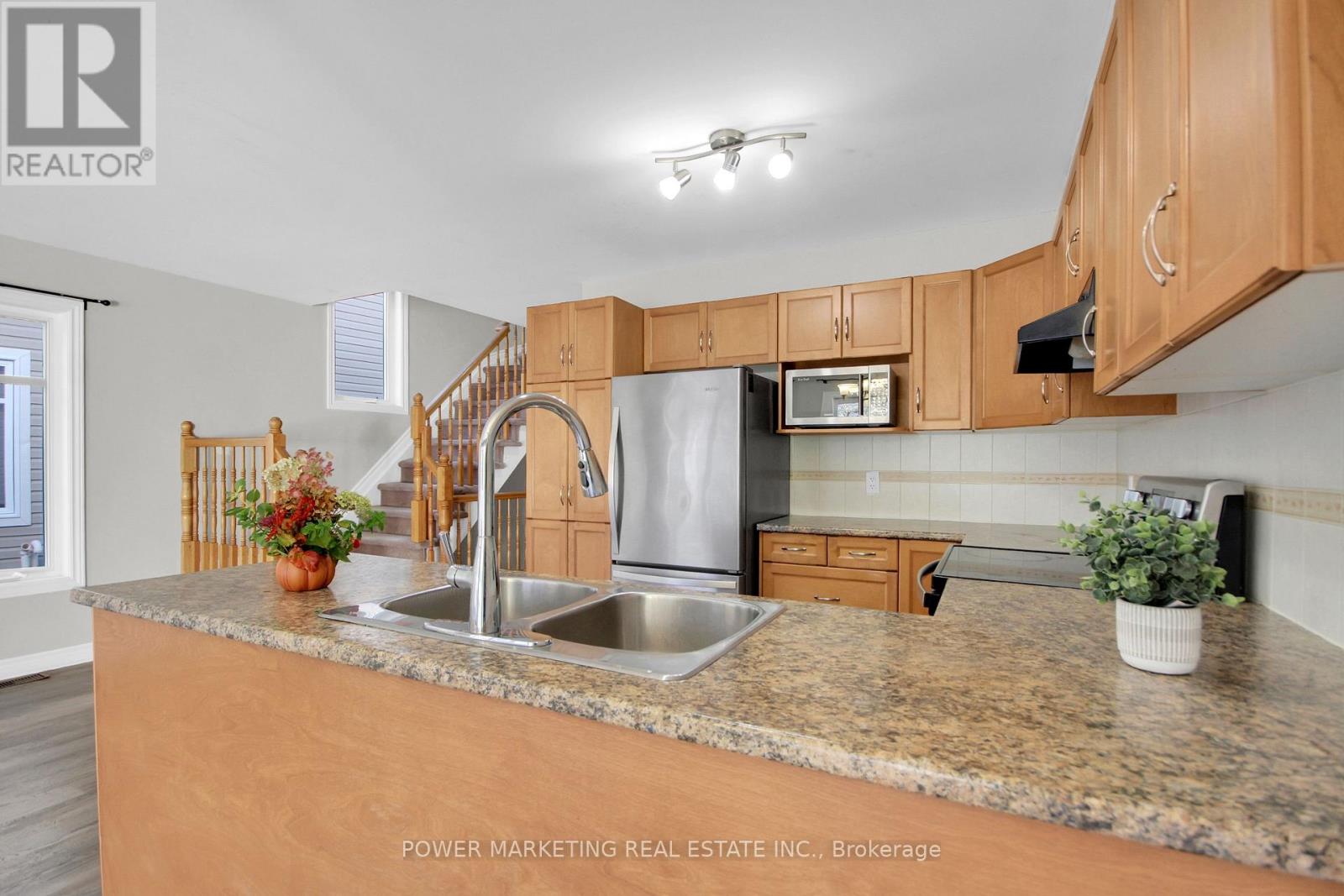 207 Hidden Meadow Avenue Property Photo 20